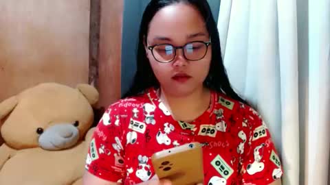 Snapshot of urasian_hotchix69 chatting on February 8, 10:13 pm Lycah online show from February 8, 10:13 pm