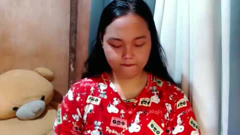 Snapshot of urasian_hotchix69 chatting on February 15, 5:15 am Lycah online show from February 15, 5:15 am