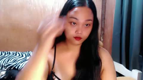 Snapshot of urasian_hotchix69 chatting on February 28, 6:53 pm Lycah online show from February 28, 6:53 pm