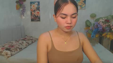 Snapshot of urasian_kat chatting on May 7, 2:00 pm urasian_kat online show from May 7, 2:00 pm
