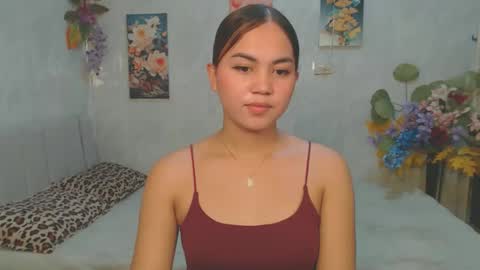 Snapshot of urasian_kat chatting on May 11, 12:05 am urasian_kat online show from May 11, 12:05 am