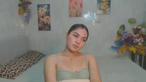 Snapshot of urasian_kat chatting on May 14, 3:30 pm urasian_kat online show from May 14, 3:30 pm