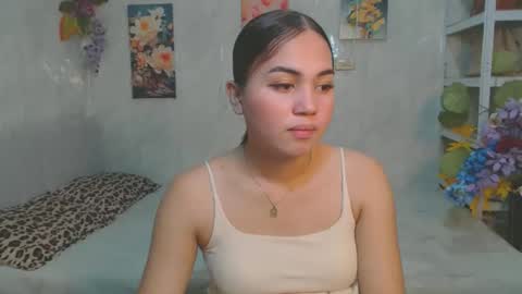 Snapshot of urasian_kat chatting on May 15, 4:52 am urasian_kat online show from May 15, 4:52 am