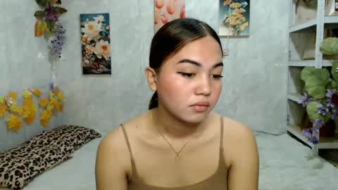 Snapshot of urasian_kat chatting on May 24, 6:35 pm urasian_kat online show from May 24, 6:35 pm