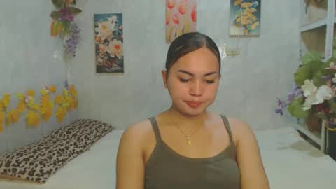 Snapshot of urasian_kat chatting on June 4, 7:09 pm urasian_kat online show from June 4, 7:09 pm
