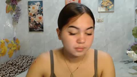 Snapshot of urasian_kat chatting on June 27, 7:30 pm urasian_kat online show from June 27, 7:30 pm