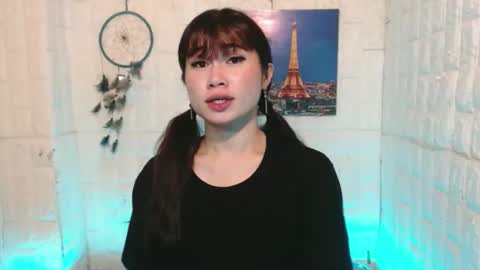 Snapshot of urasian_khalifa21 chatting on April 16, 6:36 am Shirley online show from April 16, 6:36 am