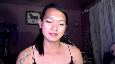 NEWRA  ALLISON online show from February 22, 8:42 pm