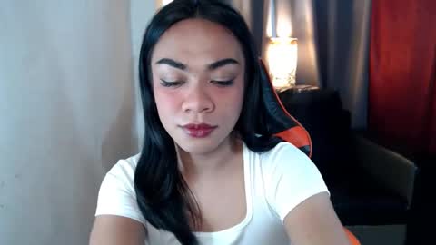 Olivia online show from January 14, 9:35 am