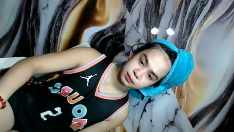 Snapshot of urasian_pinayjessaxxx chatting on June 6, 10:20 am urasian_pinayjessaxxx online show from June 6, 10:20 am