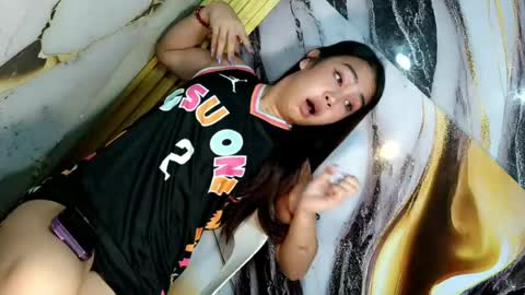 Snapshot of urasian_pinayjessaxxx chatting on July 20, 9:39 pm urasian_pinayjessaxxx online show from July 20, 9:39 pm