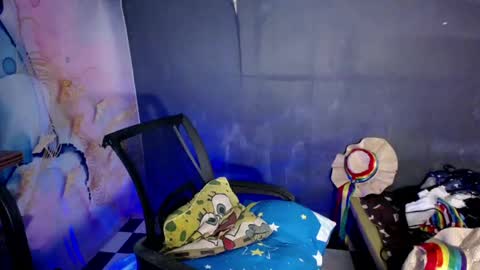 Snapshot of urasian_slut_yana chatting on May 20, 8:42 am yana online show from May 20, 8:42 am