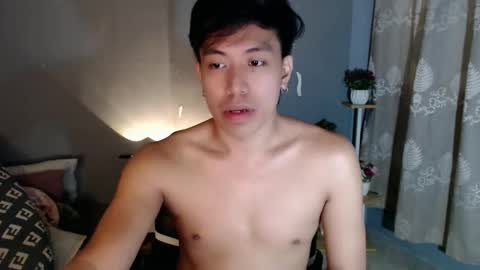 urasianwanker online show from April 20, 2:53 pm