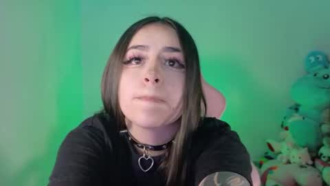 Danielle  online show from June 21, 11:02 am