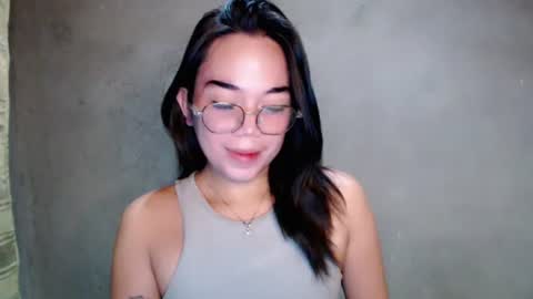 Snapshot of urbabydollx16 chatting on July 6, 11:51 am urbabydollx16 online show from July 6, 11:51 am