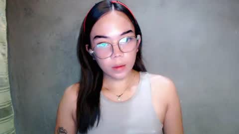 Snapshot of urbabydollx16 chatting on July 8, 11:48 am urbabydollx16 online show from July 8, 11:48 am