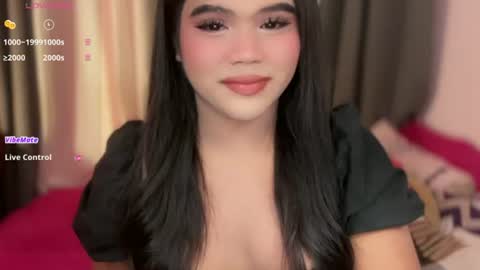 Snapshot of urbabysofia0305 chatting on June 26, 3:38 pm Sofia online show from June 26, 3:38 pm