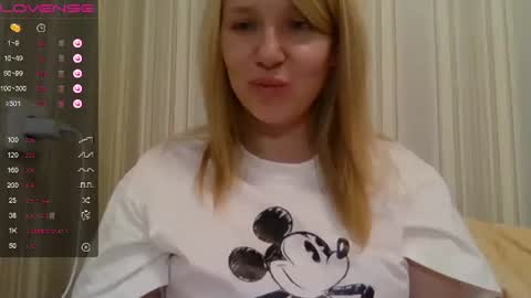 Snapshot of urbadkitty chatting on February 21, 11:55 am urbadkitty online show from February 21, 11:55 am