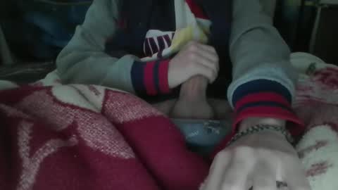 Snapshot of urbestlicker chatting on December 19, 10:33 am urbestlicker online show from December 19, 10:33 am