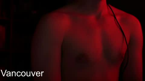 urboytoy_512 online show from May 7, 8:03 pm