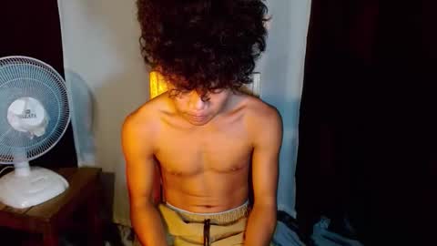 urboyvenz online show from February 24, 8:51 pm