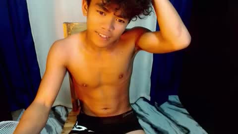 urboyvenz online show from March 6, 2:13 pm