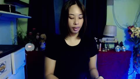 urcrushnextdoor_ online show from December 29, 6:38 pm