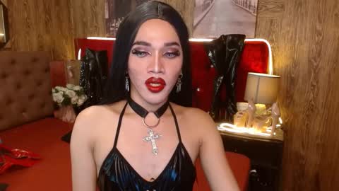 Snapshot of urcumgirlasiants chatting on December 12, 7:37 pm KENDALL online show from December 12, 7:37 pm