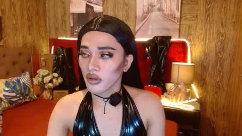 Snapshot of urcumgirlasiants chatting on December 16, 11:01 am KENDALL online show from December 16, 11:01 am