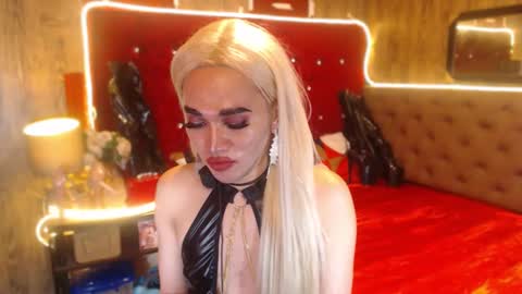 Snapshot of urcumgirlasiants chatting on January 16, 6:06 pm KENDALL online show from January 16, 6:06 pm