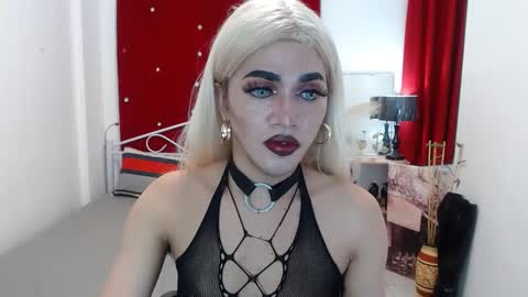 Snapshot of urcumgirlasiants chatting on February 4, 5:55 pm KENDALL online show from February 4, 5:55 pm