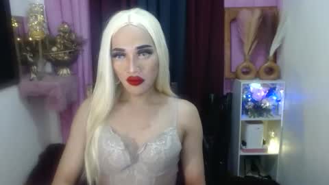 Snapshot of urcumgirlasiants chatting on March 22, 3:15 pm KENDALL online show from March 22, 3:15 pm