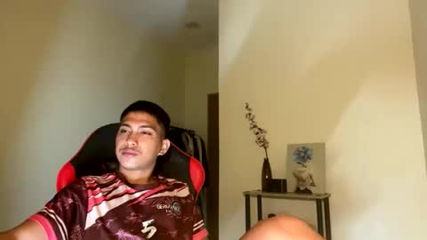 Dannie online show from February 18, 2:29 am