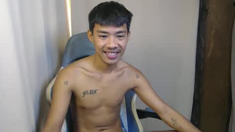 Snapshot of urcutejason chatting on March 24, 6:35 pm jason online show from March 24, 6:35 pm