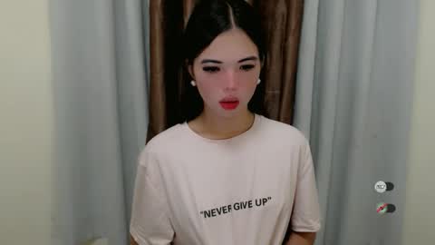 urcutie_ayah online show from November 9, 11:58 pm