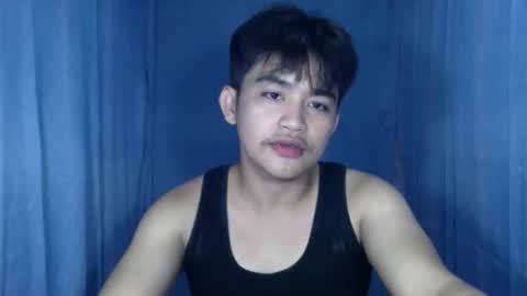 Snapshot of urcutiemikko chatting on January 12, 11:59 am urcutiemikko online show from January 12, 11:59 am