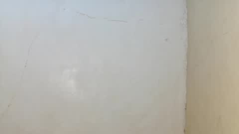 Snapshot of urcutiemikko chatting on January 13, 9:14 am urcutiemikko online show from January 13, 9:14 am