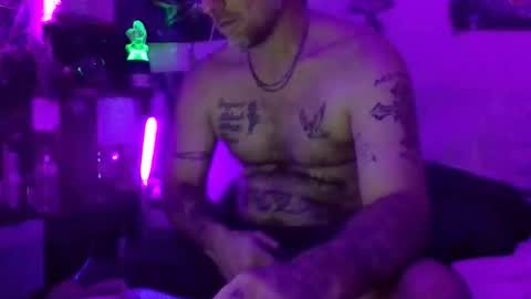 urdaddy875867 online show from February 28, 10:11 pm