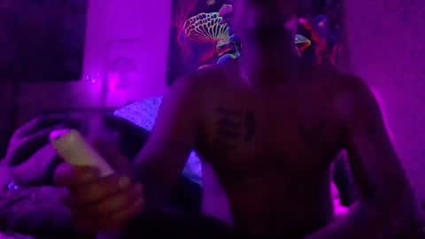 urdaddy875867 online show from June 21, 11:40 pm