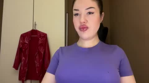 Margo online show from November 17, 5:13 am