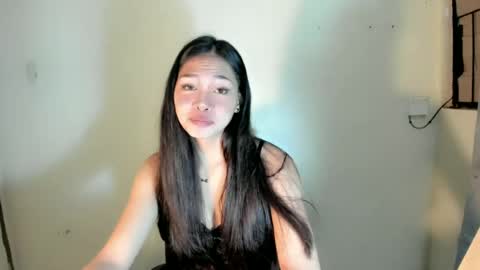 Rona Ella online show from June 23, 12:30 am