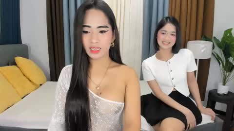 URDREAMGIRL JESS online show from October 18, 11:00 am