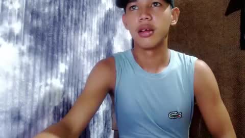 urdreamboy_clarin online show from May 10, 4:17 am