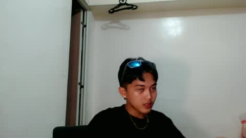 urdreamboy_prince online show from June 15, 7:54 am