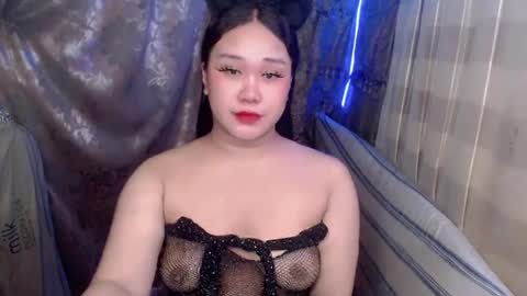 urfantasy_rabbylicious69 online show from July 16, 7:36 am