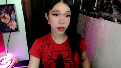 Snapshot of urfantasy_sweetxcali69 chatting on June 29, 3:24 am cali online show from June 29, 3:24 am