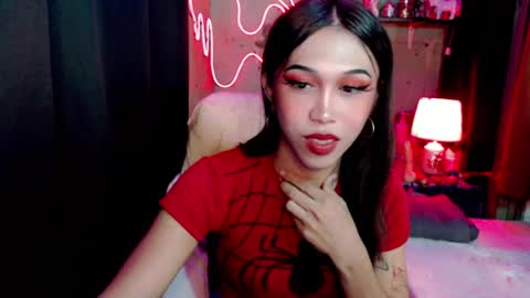 Snapshot of urfantasy_sweetxcali69 chatting on July 29, 4:38 pm cali online show from July 29, 4:38 pm