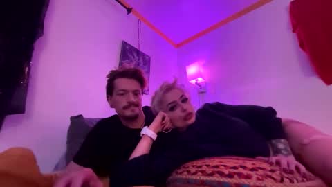 Snapshot of urfavoritedreamteam chatting on February 27, 6:46 am UrFavoriteDreamTeam online show from February 27, 6:46 am