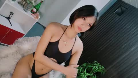 Rianne online show from March 1, 7:49 pm