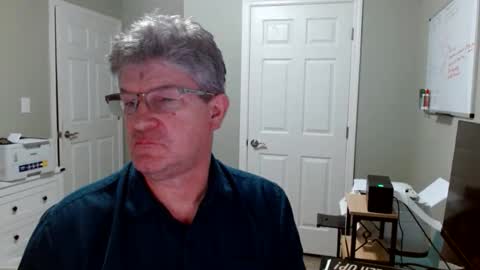 Snapshot of urfavteach50 chatting on May 3, 2:06 am Gregor online show from May 3, 2:06 am